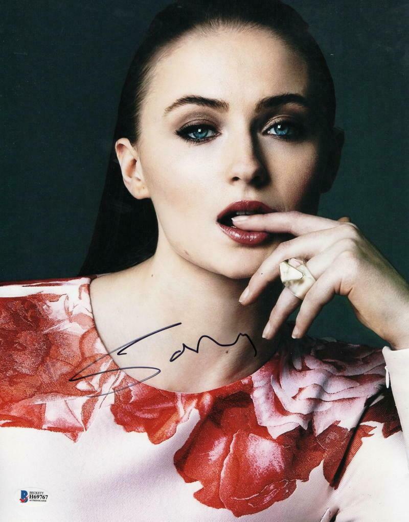 Sophie Turner Authentic Autographed 11x14 Photo - Prime Time Signatures - TV & Film