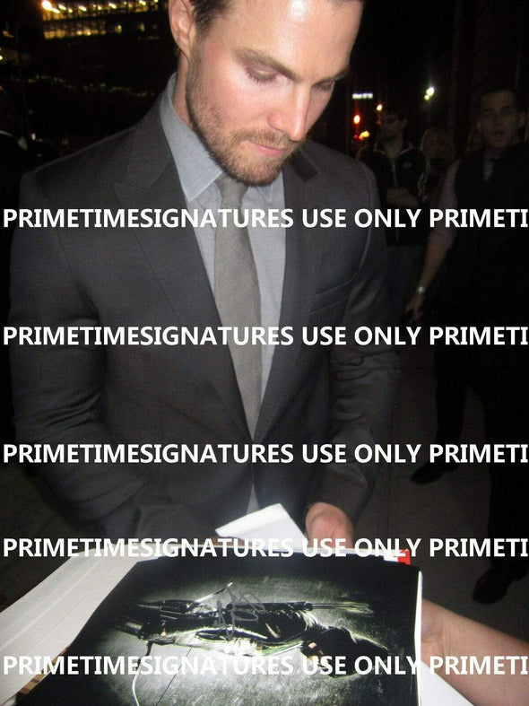 Stephen Amell Authentic Autographed 11x14 Photo - Prime Time Signatures - TV & Film