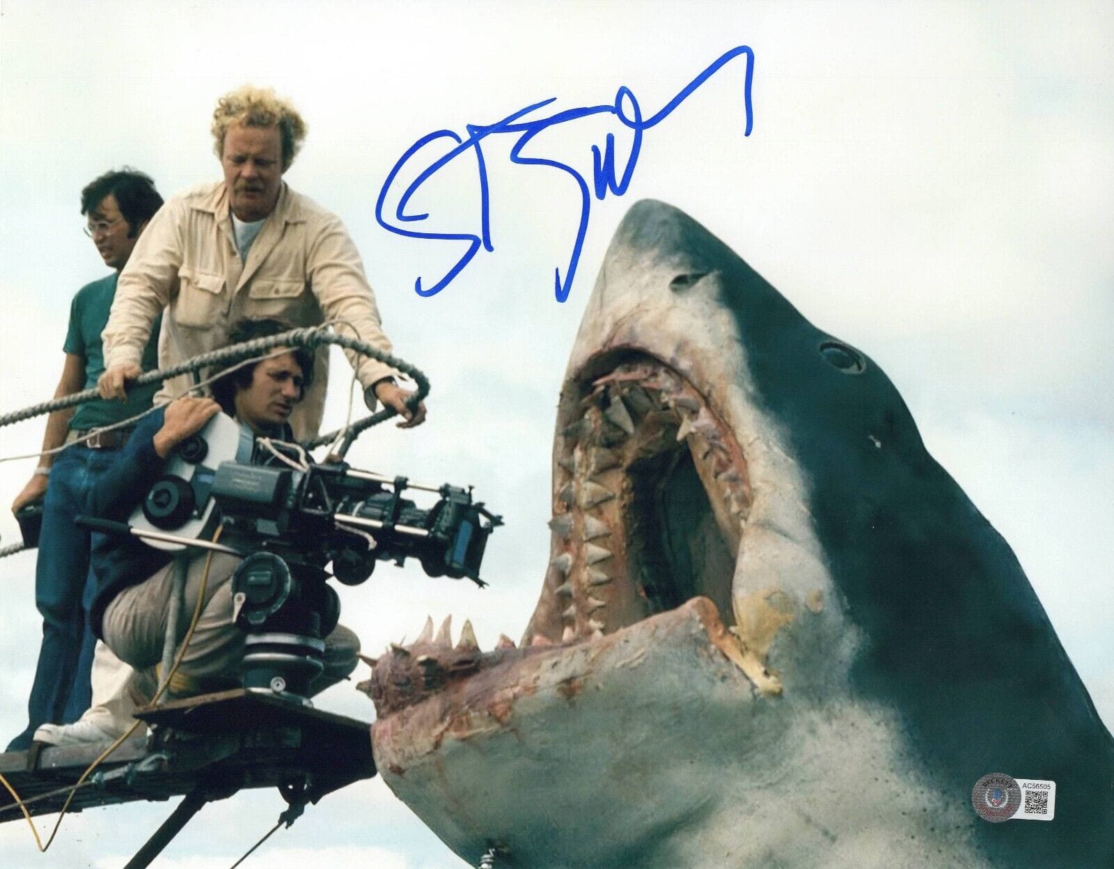 Steven Spielberg Signed 11x14 Photo from Jaws Beckett COA - Item #2