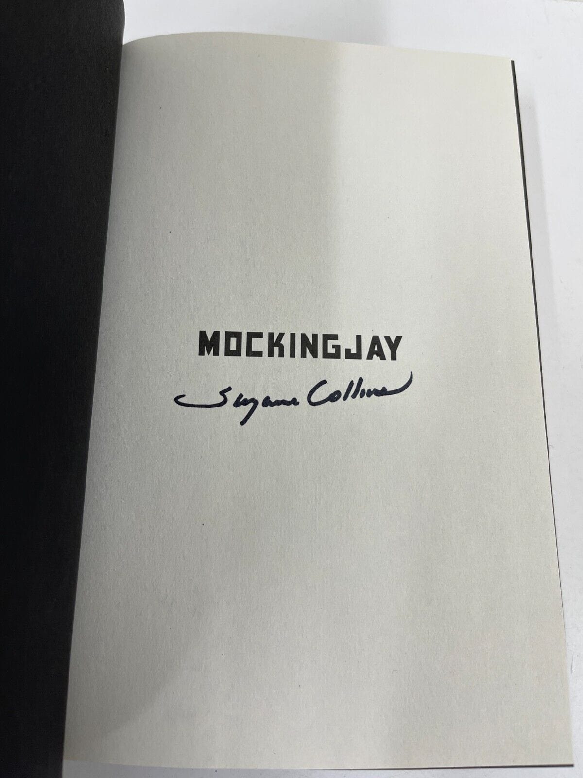 Suzanne Collins Signed Book from The Hunger Games Certified Authentic - Item #2