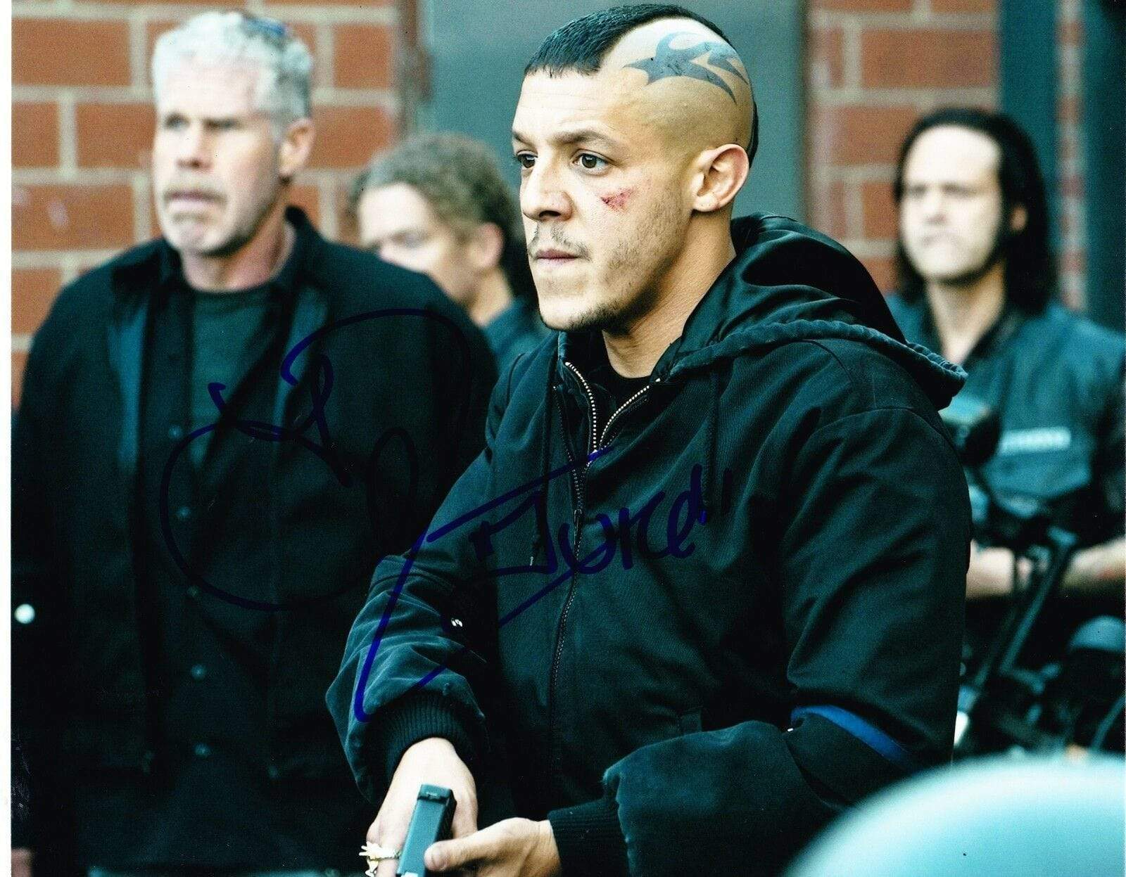 Theo Rossi Authentic Autographed 8x10 Photo - Prime Time Signatures - TV & Film