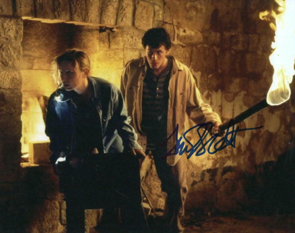 Thomas Everett Signed 8x10 Photo from American Werewolf in Paris Certified Authentic