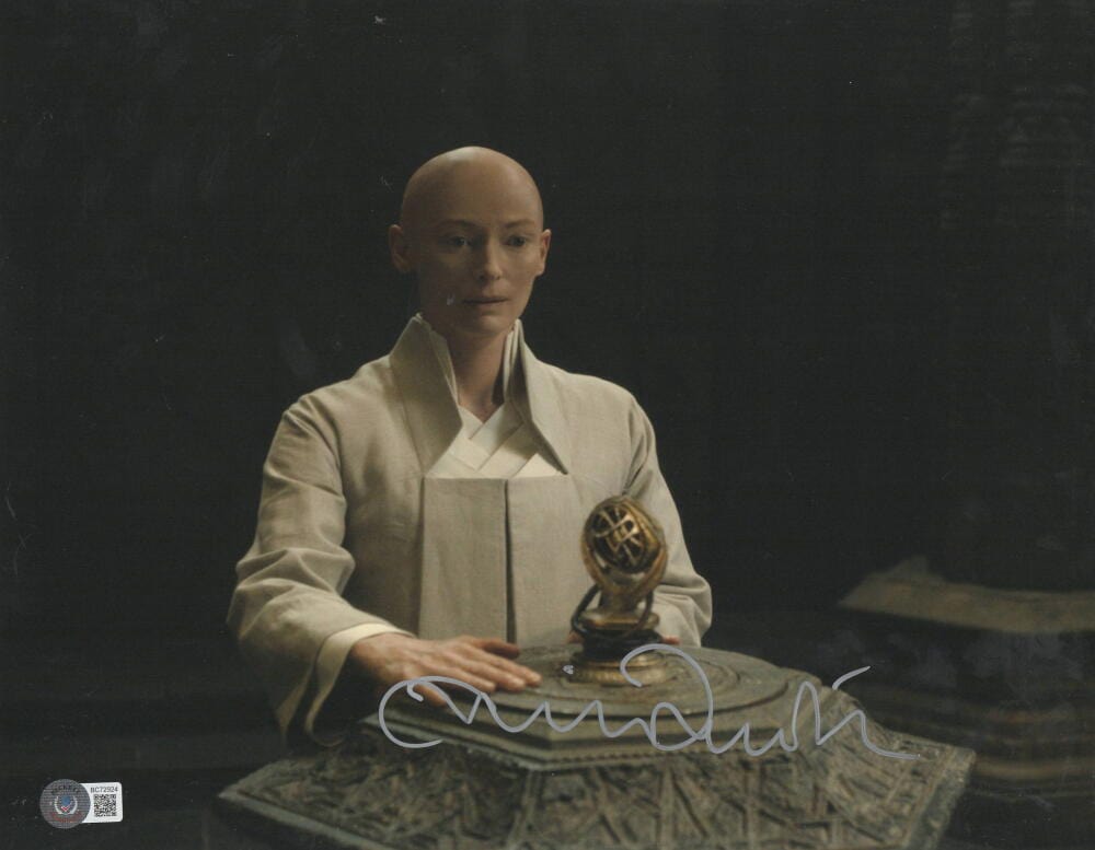Tilda Swinton Signed 11x14 Photo from Doctor Strange Beckett COA - Item #2
