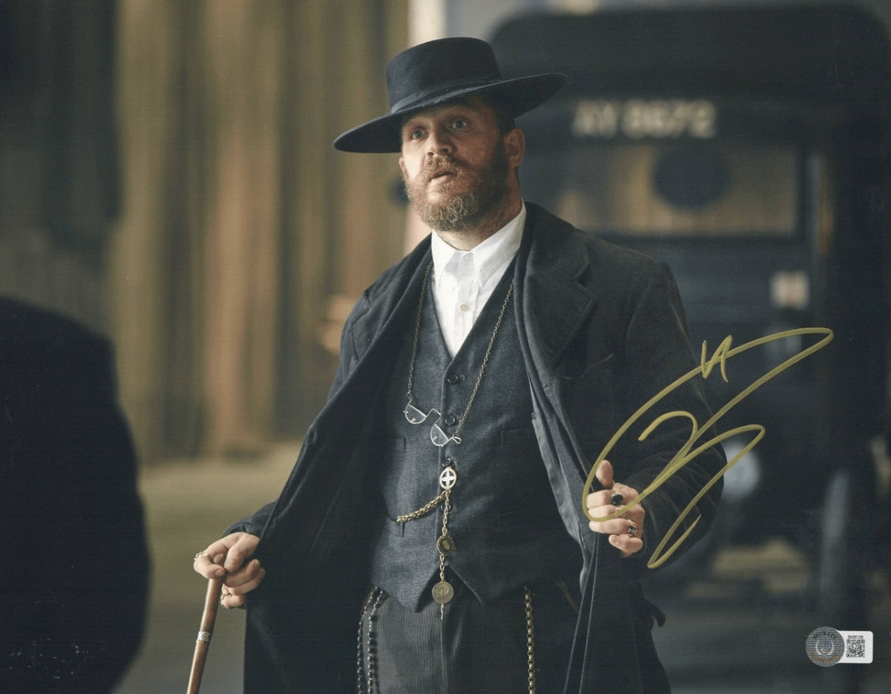 Tom Hardy Signed 11x14 Photo from Peaky Blinders Beckett COA - Item #13