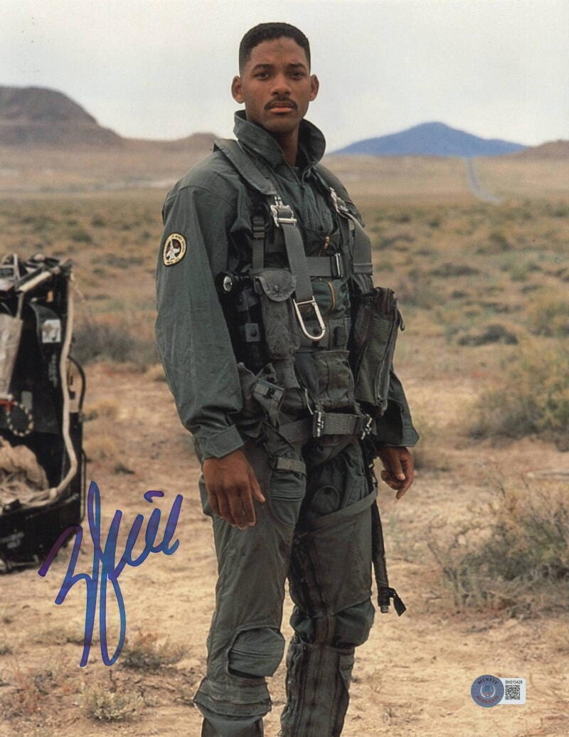 Will Smith Signed 11x14 Photo from Independence Day Beckett COA - Item #2